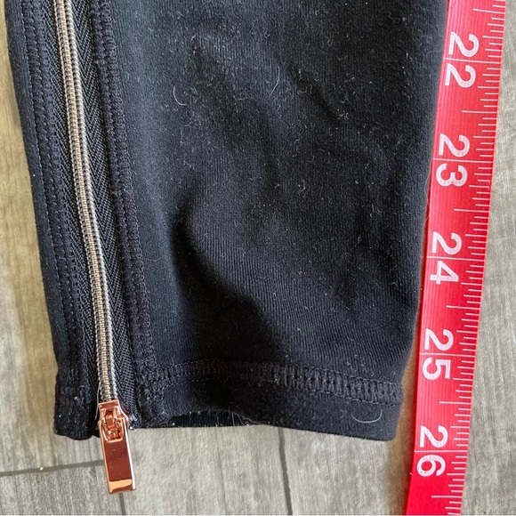 Athleta S High Rise Chaturanga Copper ZIPPER Tight Leggings Small Black Workout - Picture 3 of 6